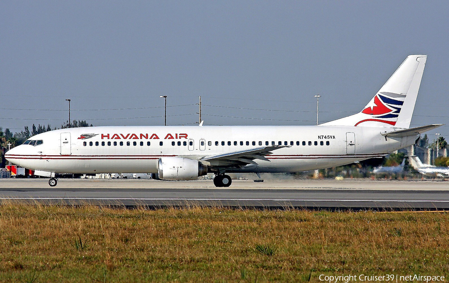 Havana Air Boeing 737-405 (N745VA) | Photo 99933