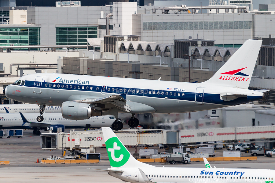 American Airlines Airbus A319-112 (N745VJ) | Photo 181187