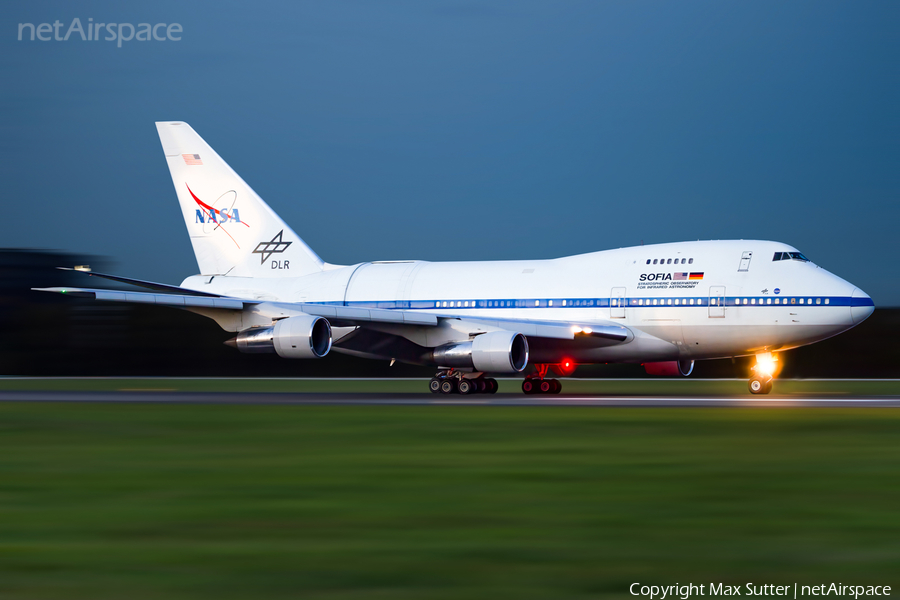 NASA / DLR Boeing 747SP-21 (N747NA) | Photo 429702
