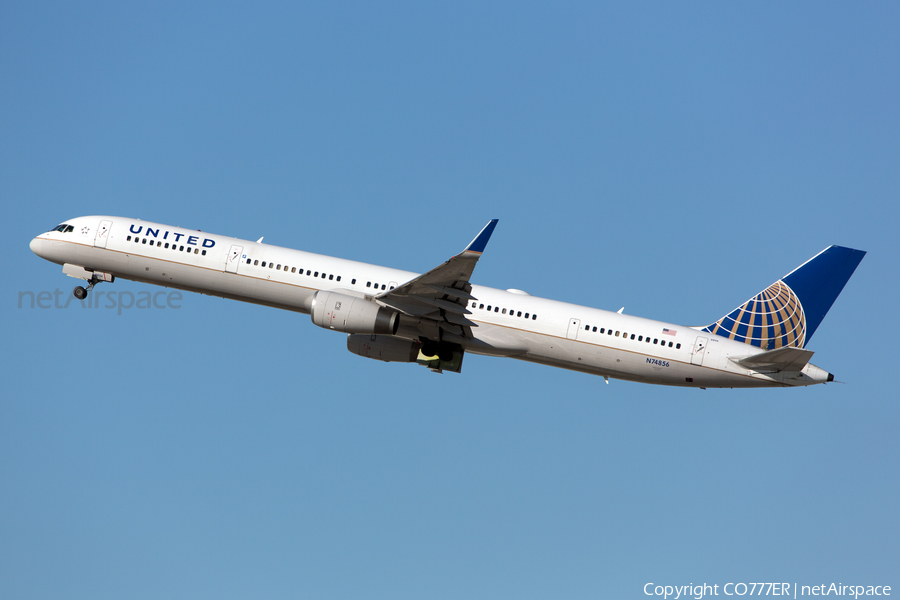 United Airlines Boeing 757-324 (N74856) | Photo 18966