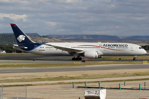 AeroMexico Boeing 787-9 Dreamliner (N748AM) at  Madrid - Barajas, Spain