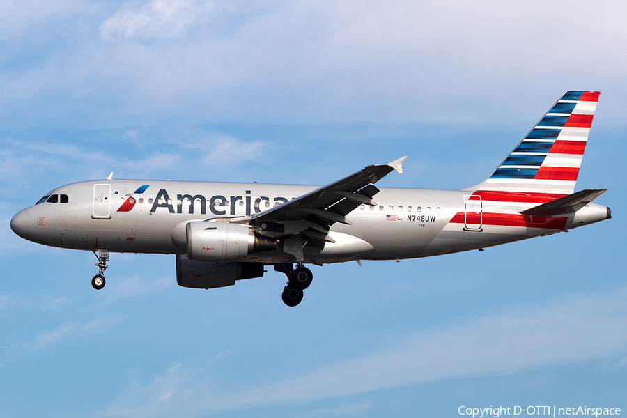 American Airlines Airbus A319-112 (N748UW) | Photo 142982