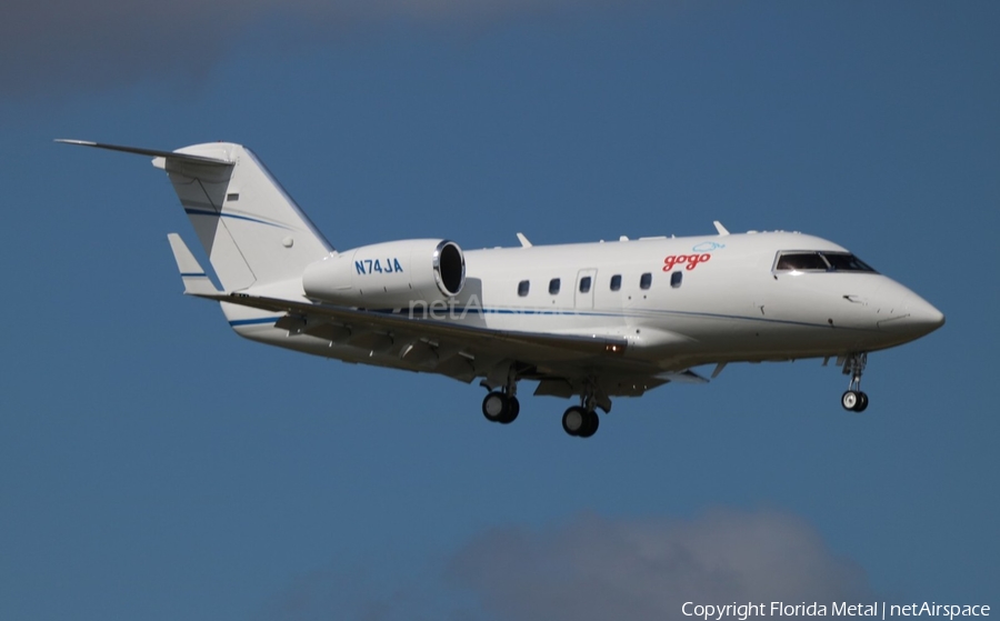 (Private) Canadair CL-600-1A11 Challenger 600 (N74JA) | Photo 299900