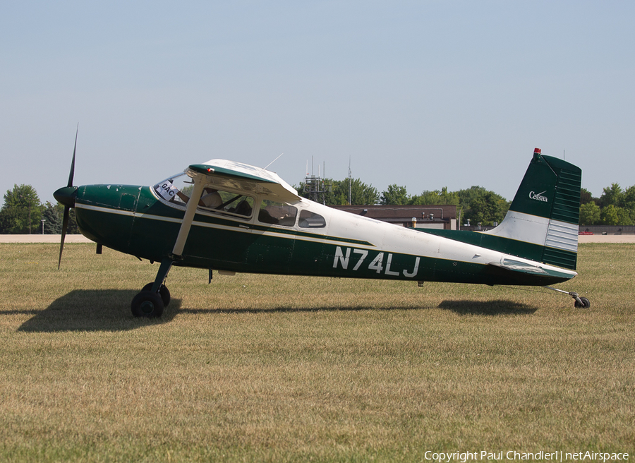 (Private) Cessna 180H Skywagon (N74LJ) | Photo 529341