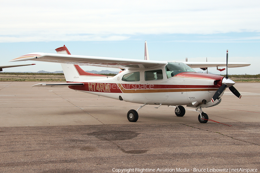 (Private) Cessna T210M Turbo Centurion II (N74RM) | Photo 157292