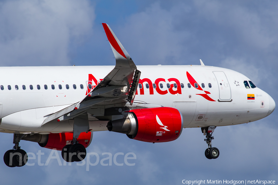 Avianca Airbus A320-214 (N750AV) | Photo 236786