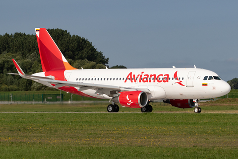 Avianca Airbus A319-115 (N751AV) at  Hamburg - Finkenwerder, Germany