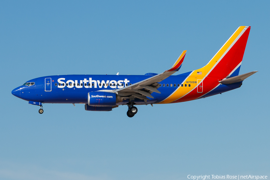 Southwest Airlines Boeing 737-7H4 (N751SW) | Photo 297281