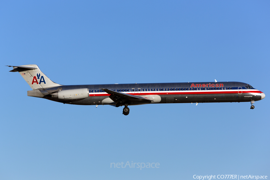 American Airlines McDonnell Douglas MD-82 (N7520A) | Photo 75040