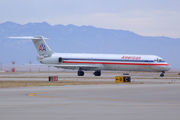 American Airlines McDonnell Douglas MD-82 (N7527A) at  Albuquerque - International, United States