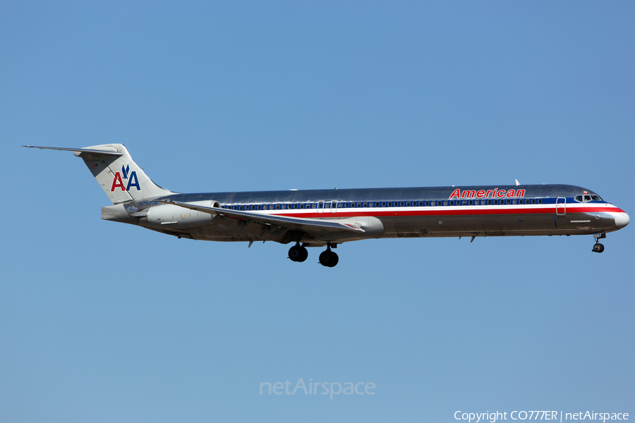 American Airlines McDonnell Douglas MD-82 (N7527A) | Photo 21090
