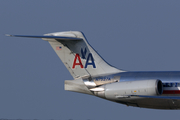 American Airlines McDonnell Douglas MD-82 (N7527A) at  Dallas/Ft. Worth - International, United States