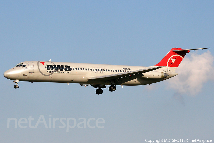 Northwest Airlines McDonnell Douglas DC-9-41 (N752NW) | Photo 223371