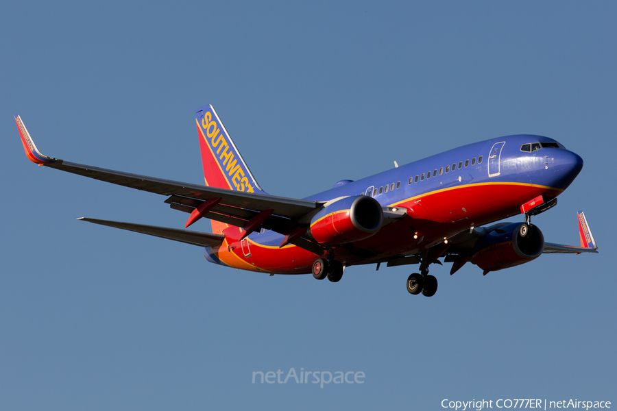 Southwest Airlines Boeing 737-7H4 (N752SW) | Photo 59378