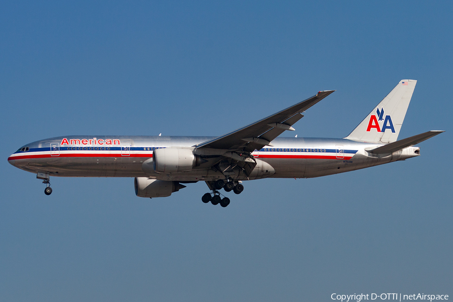 American Airlines Boeing 777-223(ER) (N753AN) | Photo 182960