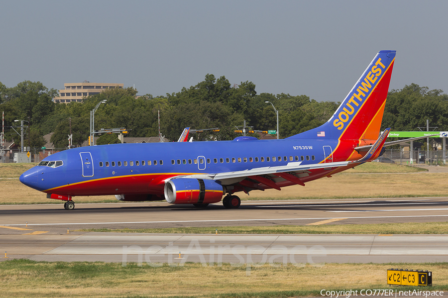 Southwest Airlines Boeing 737-7H4 (N753SW) | Photo 8128