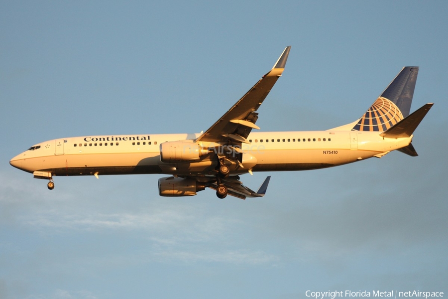 Continental Airlines Boeing 737-924 (N75410) | Photo 304499