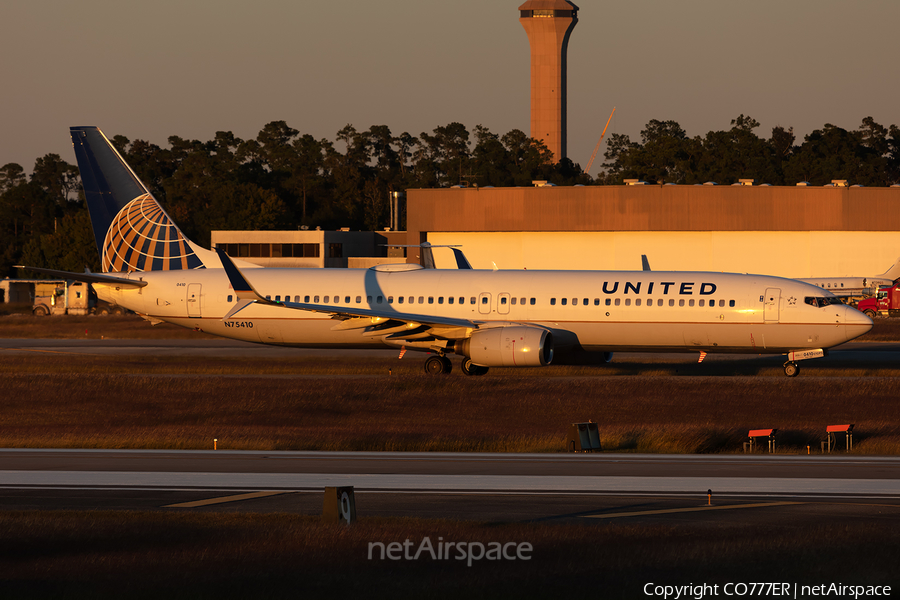 United Airlines Boeing 737-924 (N75410) | Photo 395612