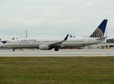 United Airlines Boeing 737-924 (N75410) at  Miami - International, United States