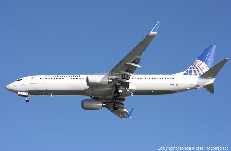 Continental Airlines Boeing 737-924(ER) (N75425) | Photo 304500