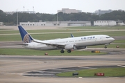United Airlines Boeing 737-924(ER) (N75428) at  Tampa - International, United States