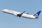 United Airlines Boeing 737-924(ER) (N75429) at  Newark - Liberty International, United States