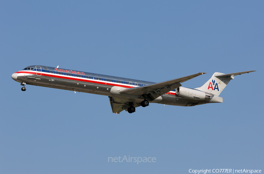 American Airlines McDonnell Douglas MD-82 (N7542A) | Photo 11656