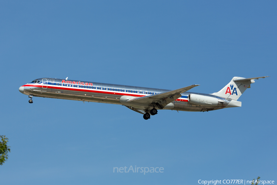 American Airlines McDonnell Douglas MD-82 (N7542A) | Photo 29937