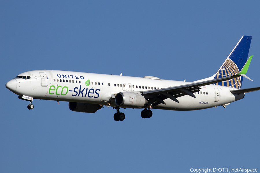 United Airlines Boeing 737-924(ER) (N75432) | Photo 525249