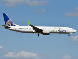 United Airlines Boeing 737-924(ER) (N75432) at  Dallas/Ft. Worth - International, United States