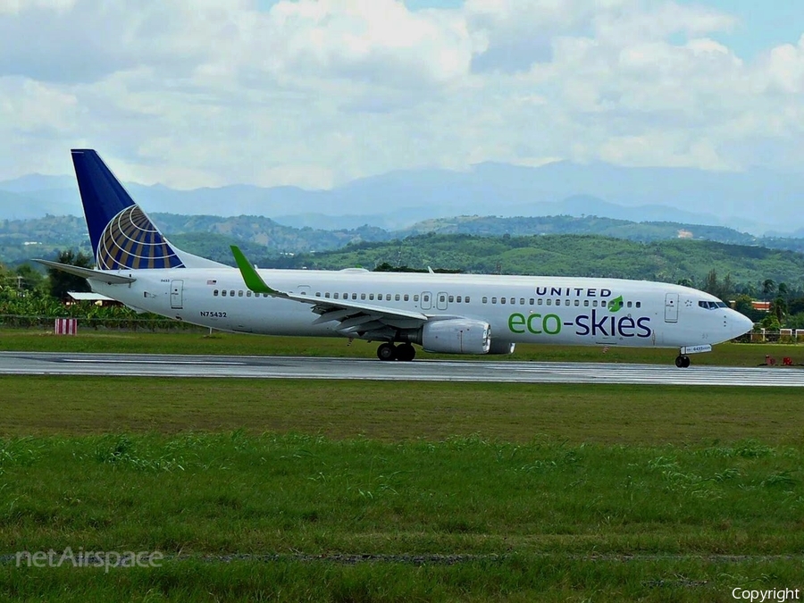 United Airlines Boeing 737-924(ER) (N75432) | Photo 53756