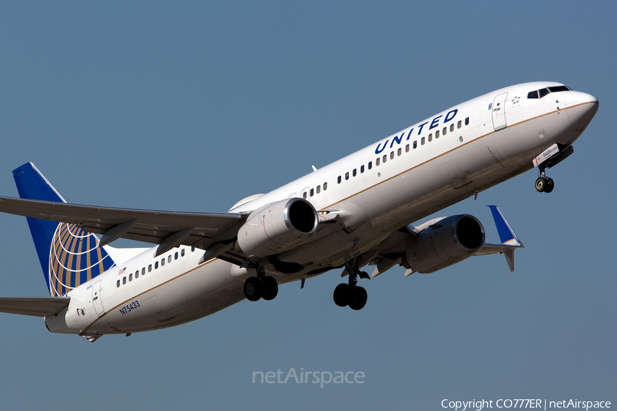 United Airlines Boeing 737-924(ER) (N75433) | Photo 194381