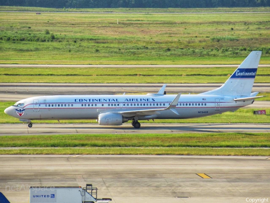 United Airlines Boeing 737-924(ER) (N75435) | Photo 343229