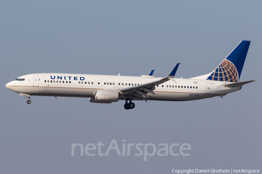 United Airlines Boeing 737-924(ER) (N75436) | Photo 238862