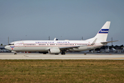 United Airlines Boeing 737-924(ER) (N75436) at  Miami - International, United States