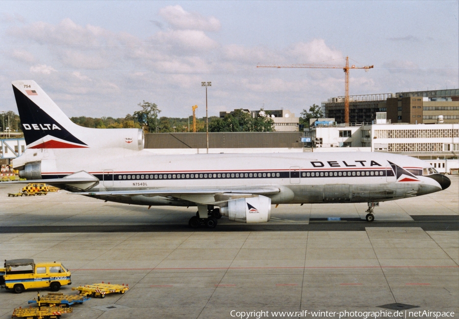 Delta Air Lines Lockheed L-1011-385-3 TriStar 500 (N754DL) | Photo 465572