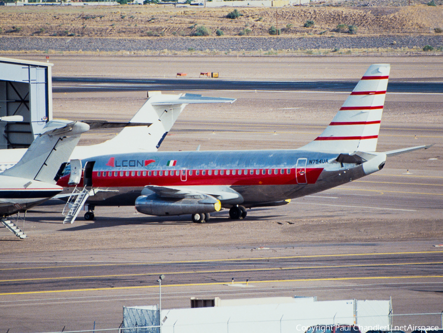 VARSA Boeing 737-244(Adv) (N754UA) | Photo 71783