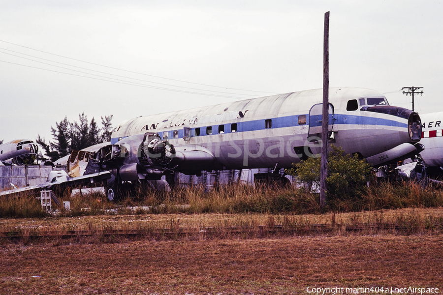 Pan Am - Pan American World Airways Douglas DC-7CF (N7554) | Photo 353263