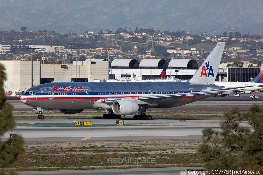 American Airlines Boeing 777-223(ER) (N755AN) | Photo 18980
