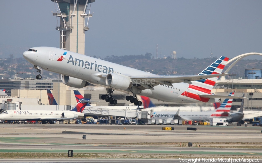 American Airlines Boeing 777-223(ER) (N755AN) | Photo 301657