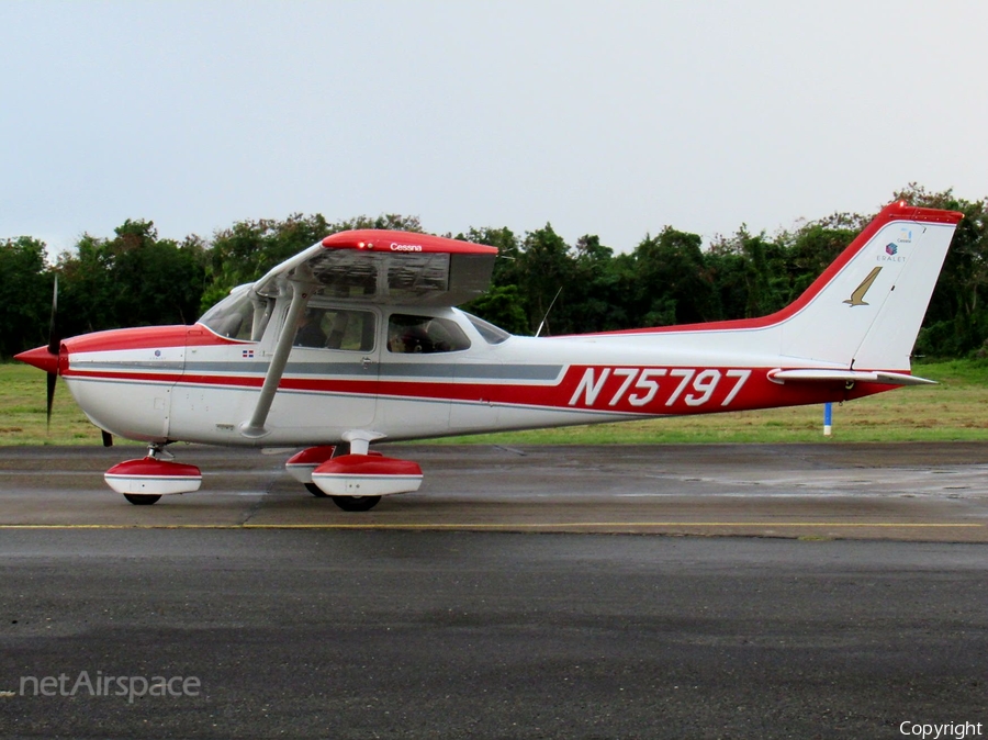 Eralet Rent a Plane Cessna 172N Skyhawk (N75797) | Photo 220232
