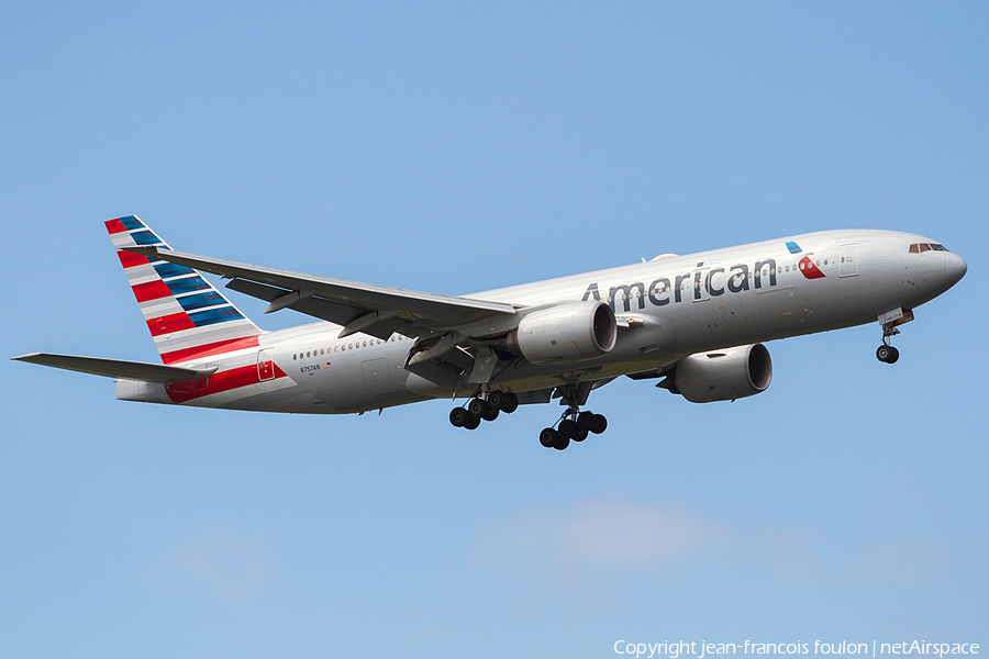 American Airlines Boeing 777-223(ER) (N757AN) | Photo 143526