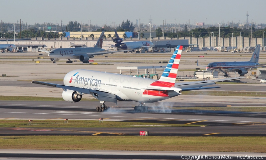 American Airlines Boeing 777-223(ER) (N757AN) | Photo 295666