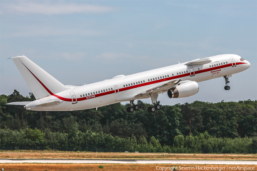 Honeywell Flight Test Boeing 757-225 (N757HW) | Photo 170524