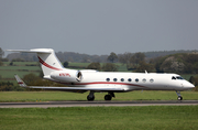 (Private) Gulfstream G-V-SP (G550) (N757PL) at  London - Luton, United Kingdom