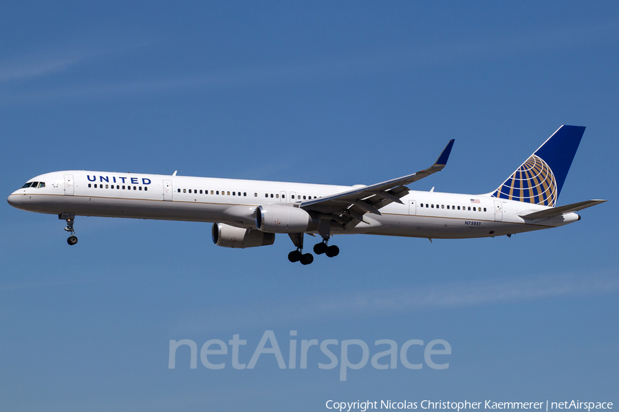 United Airlines Boeing 757-324 (N75851) | Photo 158878