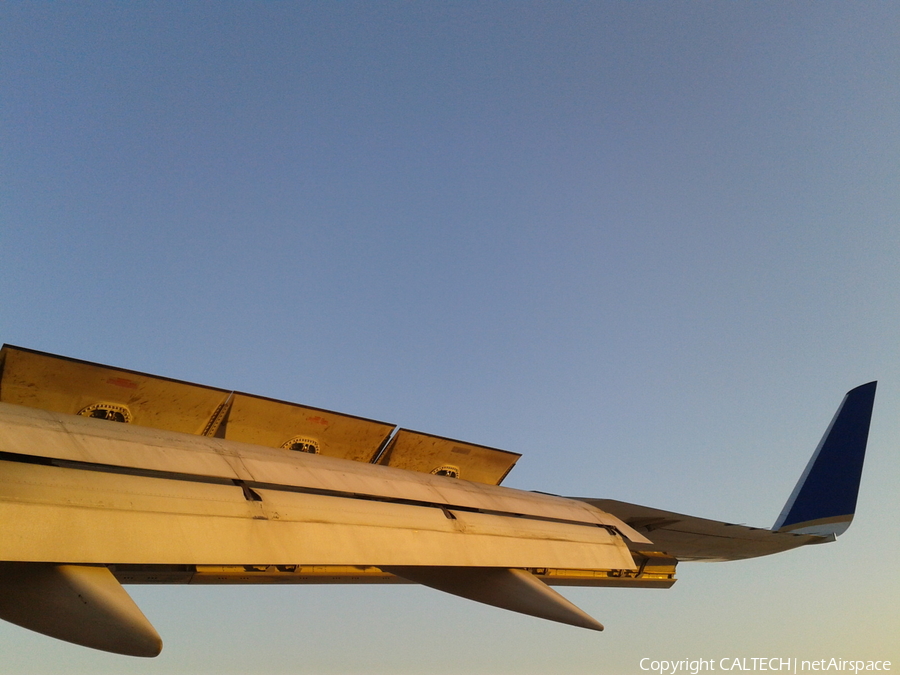 United Airlines Boeing 757-324 (N75851) | Photo 26303