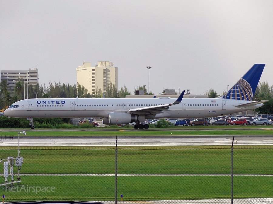 United Airlines Boeing 757-324 (N75851) | Photo 134936