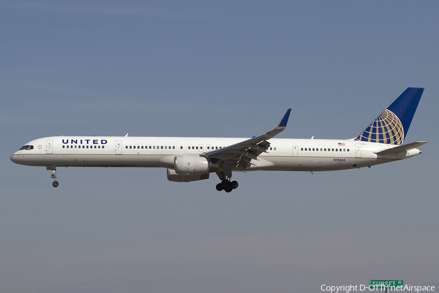 United Airlines Boeing 757-324 (N75853) | Photo 341015