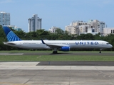 United Airlines Boeing 757-324 (N75853) at  San Juan - Luis Munoz Marin International, Puerto Rico